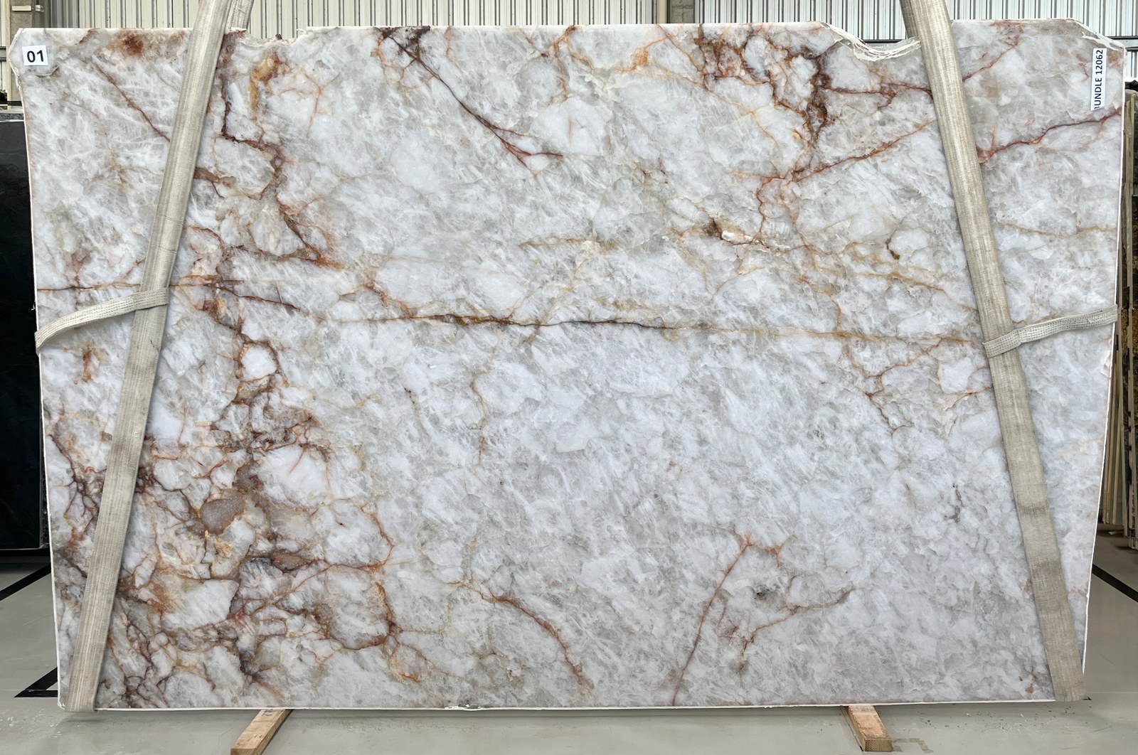 Cristallus Quartzite
