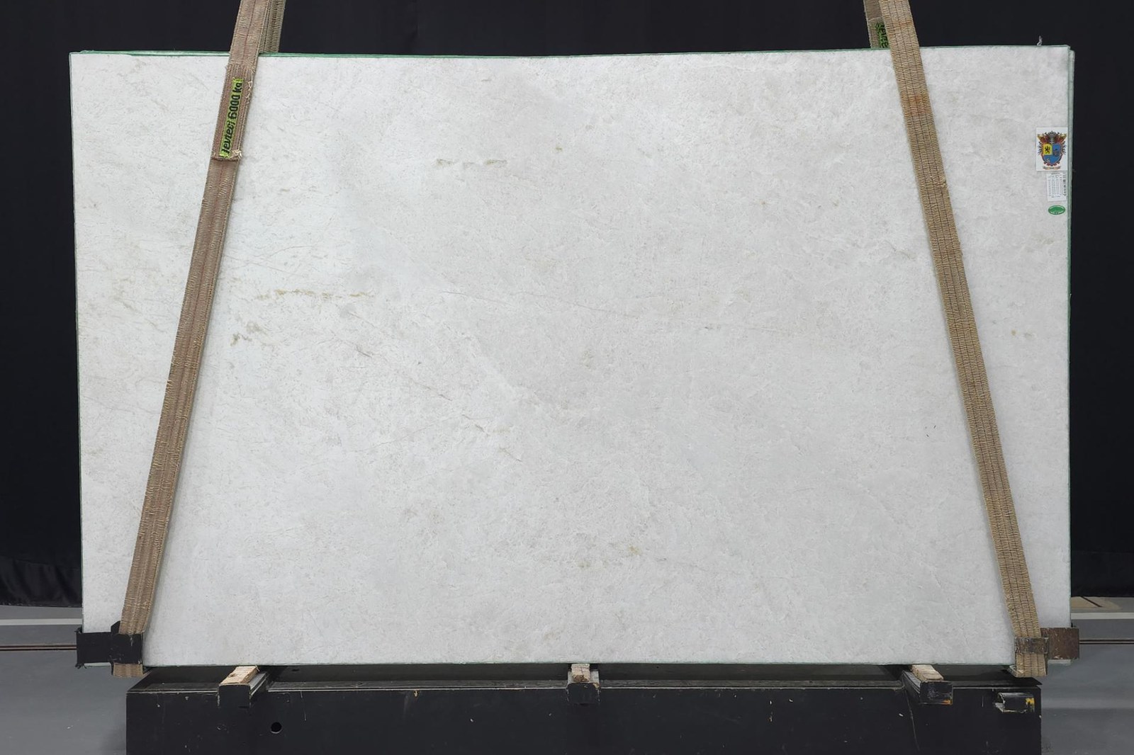 Crystal Supreme Honed Quartzite